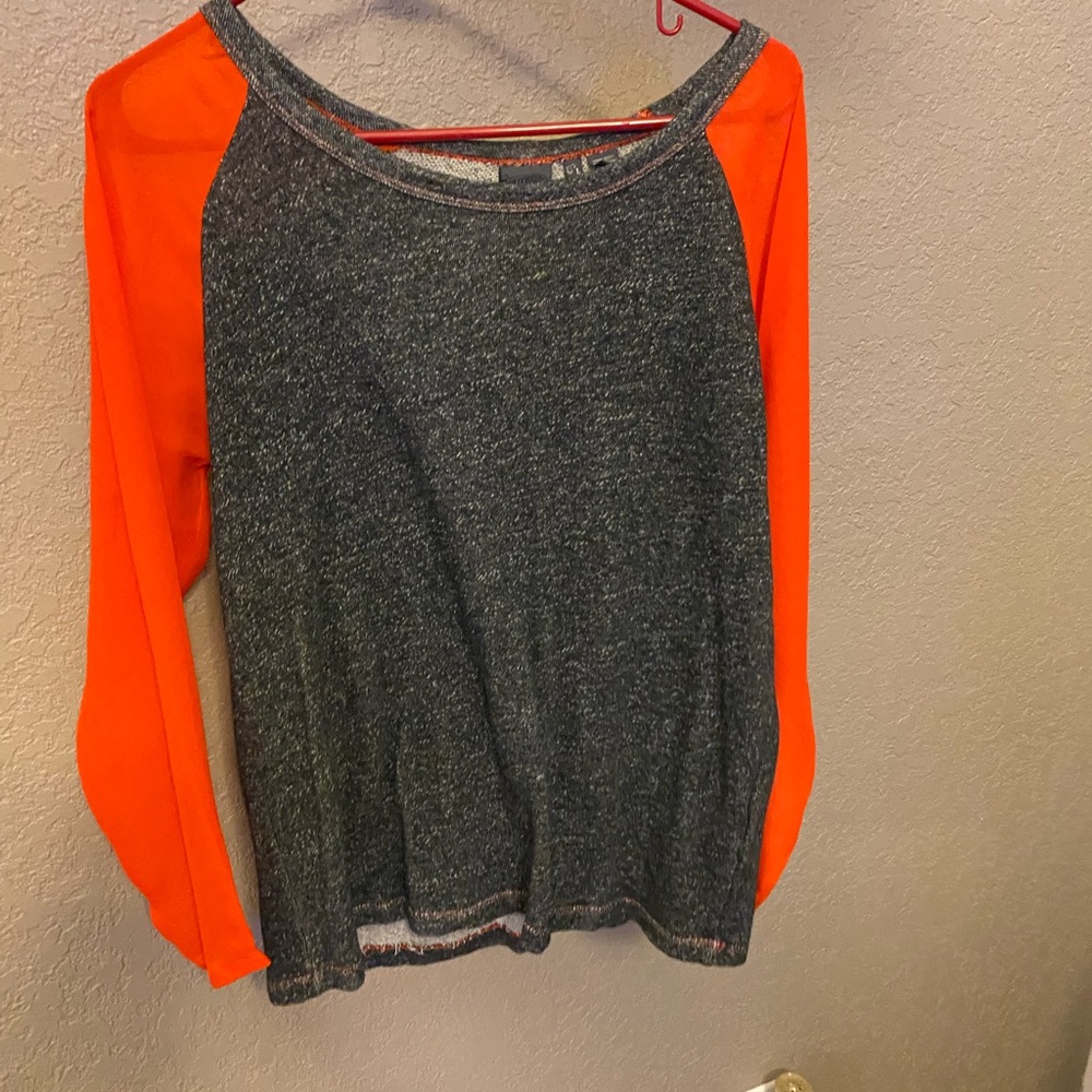 Cute long sleeve top